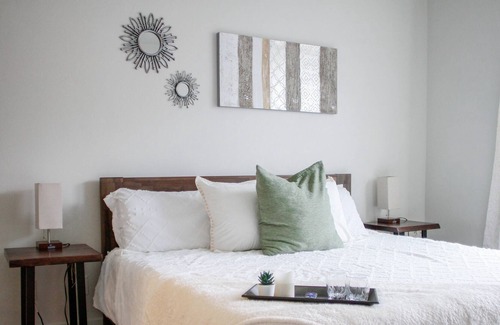 Farmington Apartment | Beautiful Mountain View Apt Farmington Station by Lagoon