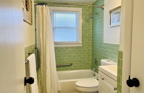 Hyde Park House | Beautiful single family house in Boston