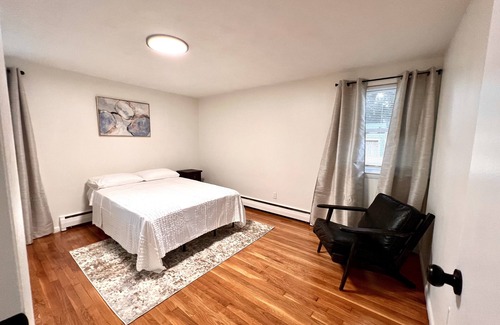 Hyde Park House | Beautiful single family house in Boston