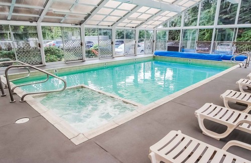 Ocean Drive Resort | Beautiful Narragansett Bay - Oceancliff I&II Suites on the Bay
