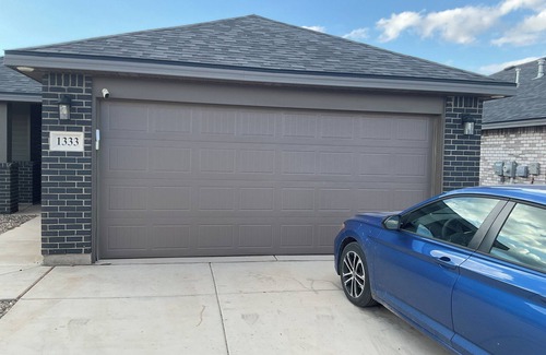 Odessa House | Beautiful new 3-bedroom townhome in Odessa with AC, WiFi. Enjoy your stay