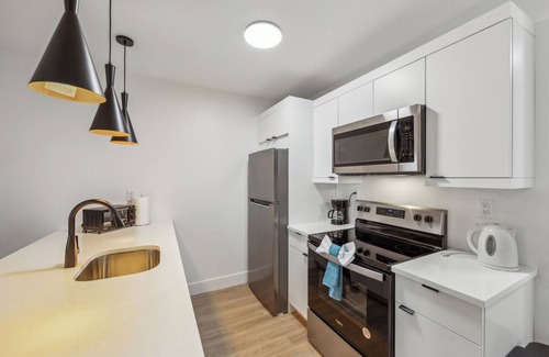 Downtown Wilmington Apartment | Beautiful New Apartment I 1 Bedroom 1 Bathroom