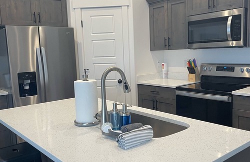 Idaho Falls House | Beautiful new build with everything your family needs! (Pet Friendly)