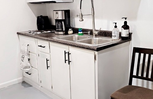 Coachella Apartment | Beautiful New Cozy Casita