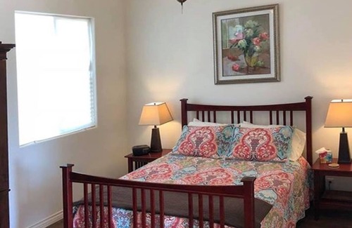 Fallbrook House | Beautiful new detached casita nestled in scenic southern CA foothills!