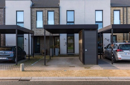 Bredene House | Beautiful new family home Wendigo at the Oesterput