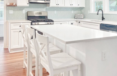 Lake Como House | Beautiful new fully-renovated house close to Belmar and Spring Lake beach!