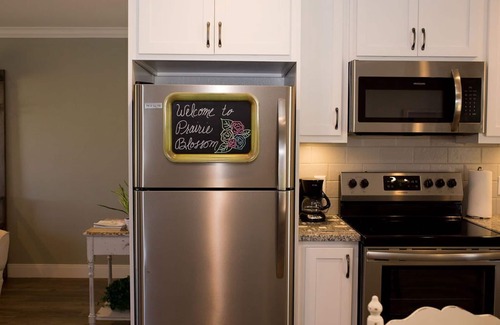 Canyon House | Beautiful New Guesthouse, Cottage Style, Close to Palo Duro Canyon & WTA&M