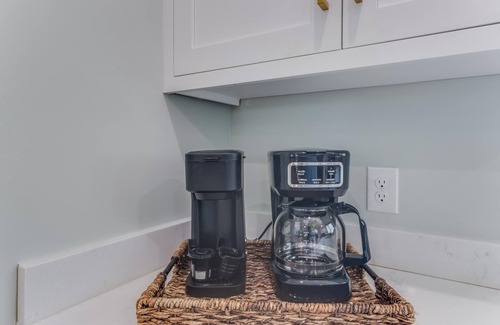 Henderson Point House | Beautiful New Home Near Beach with Pool Sleeps 6