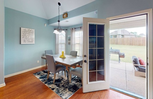 Olive Branch House | Beautiful New Home 1 minute from Memphis
