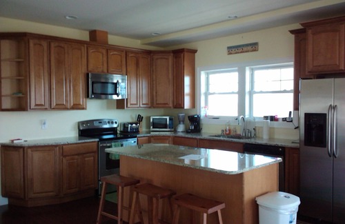 Eastward Look House | Beautiful new large home overlooking Scarborough beach