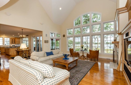 Little Neck Bay House | Beautiful New Seabury Home in Mashpee