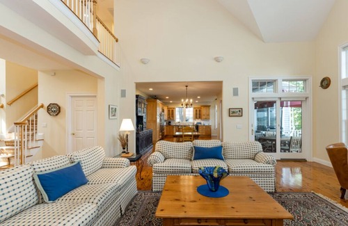 Little Neck Bay House | Beautiful New Seabury Home in Mashpee