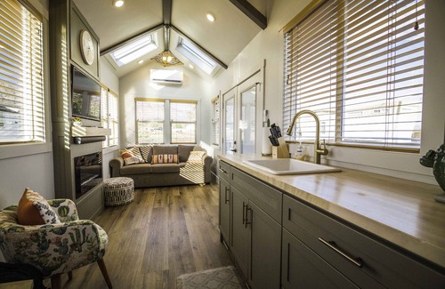 Apple Valley House | Beautiful new tiny home located at our on-grid resort.