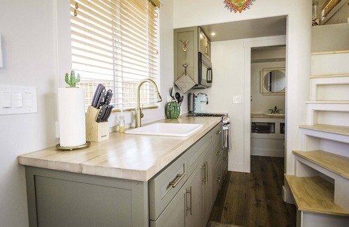 Apple Valley House | Beautiful new tiny home located at our on-grid resort.