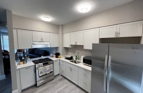 Cleveland Apartment | Beautiful Newly refurbished Apartment in Cleveland, Fully Furnished