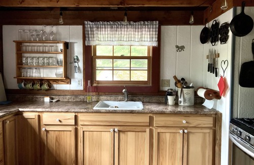 Sturgeon Bay House | Beautiful Norwegian Timber Frame in Whitefish Bay - Pristine Beach/Trails Galore