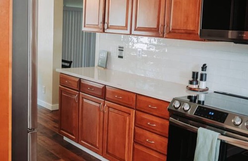 Tri-Cities Apartment | Beautiful Oasis in the Heart of the Tri-Cities