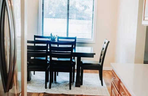 Tri-Cities Apartment | Beautiful Oasis in the Heart of the Tri-Cities