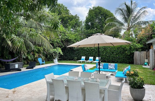 Ludlam House | Beautiful Oasis with large pool coconut grove