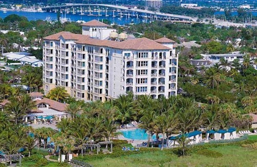 Palm Beach Shores Villa | BEAUTIFUL OCEANFRONT MARRIOTT VILLAn March 29 - April 5, 2025