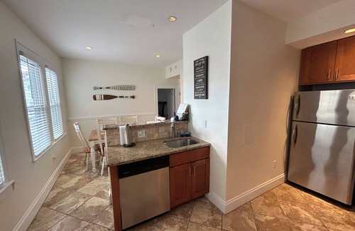 North End Condo | Beautiful Ocean Ave condo, just a block from the beach and boardwalk!