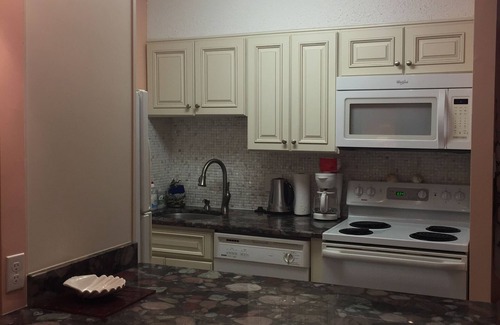 Northeast Virginia Beach Condo | -Beautiful Ocean Front Condo, Ocean View From Every Room, Pool+Roof Top Sundeck-