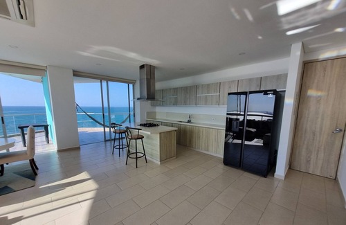 Covenas Apartment | BEAUTIFUL OCEAN FRONT APT - AIR CONDITIONED -166 MTS - 3 BEDR. 4 BATHROOMS