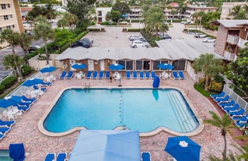 Pompano Beach Resort | Beautiful Ocean resort. Relaxing and quiet. Pompano Beach, Florida.