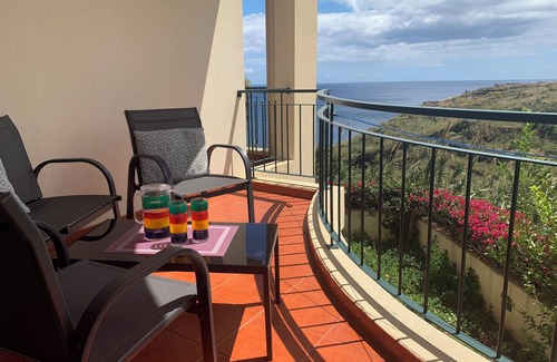 Canico Apartment | Beautiful Ocean View Condo close to beach