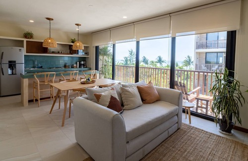 Downtown Holbox Apartment | Beautiful Ocean View 2 BR Apartment in Punta Cocos