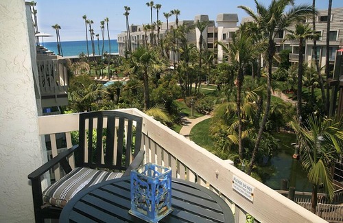Townsite Condo | Beautiful ocean views, remodeled 2bdrm penthouse condo, C303 North Coast Village