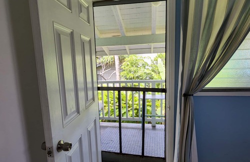 Ewa House | Beautiful Oceanfront Home - Fantastic Views of Waikiki and Diamond Head!
