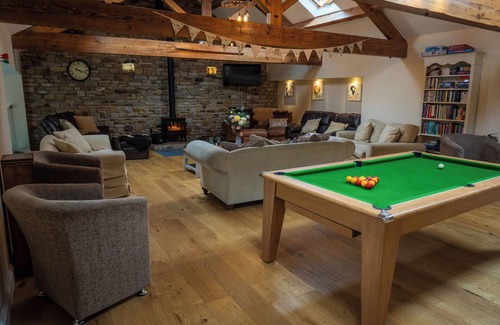Kelbrook House | Beautiful old barn converted into holiday accommodation with a woodfired hot tub