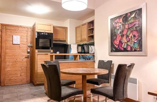 Flaine Apartment | Beautiful one-bedroom apartment with fireplace and stunning views