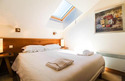 Flaine Apartment | Beautiful one-bedroom apartment with fireplace and stunning views