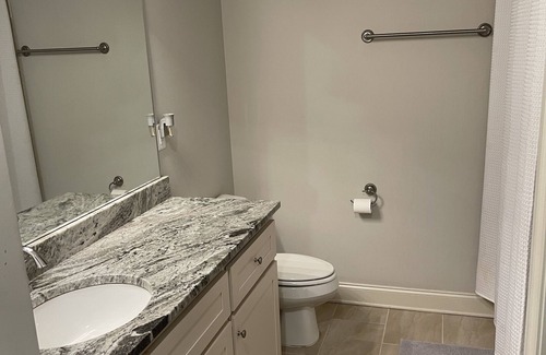 Oxford Condo | Beautiful Oxford Townhouse
