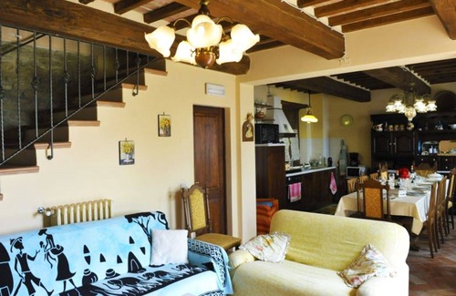 Pieve di Chio Villa | Beautiful private villa for 5 guests with WIFI, private pool, TV, terrace and pets allowed