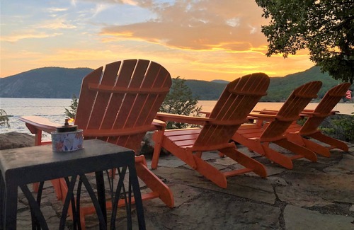 Ticonderoga House | Beautiful & Peaceful Lake George Waterfront with Awesome Sunsets. Beach Nearby!