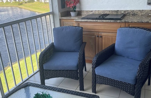 Pelican Bay Condo | Beautiful Pelican Bay 2BR +Den condo in Naples!