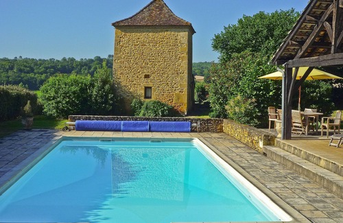 Bouillac House | Beautiful Perigordian House, with private pool and garden in a tranquil setting.