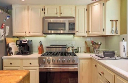 East Haddam Apartment | Beautiful Period Intact Victorian Apartment in East Haddam, CT