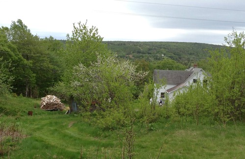 Baddeck House | Beautiful pioneer home centrally located in Cape Breton