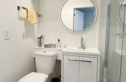 Arbutus Ridge House | Beautiful place with Kitchen, Washing Machine, Internet near UBC, beach and DT