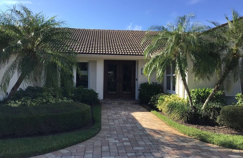 Park Shore House | Beautiful Pool Home in Park Shore Just 1/2 Mile from the Beach