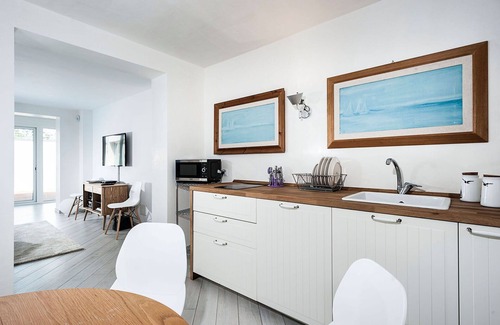 Marina di Modica Villa | Beautiful private villa with private pool, sauna, hot tub, WIFI, A/C, TV, patio and panoramic view