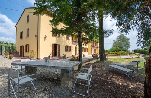 Castel Rocchero House | Beautiful private villa for 6 guests with WIFI, TV and patio