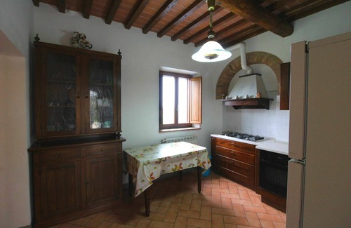 Torrita di Siena Villa | Beautiful private villa for 15 people with WIFI, private pool and TV, close to Montepulciano