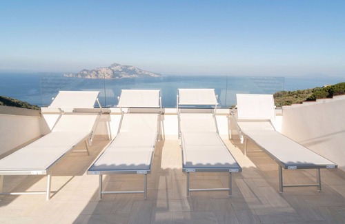 Termini House | Beautiful private villa for 6 guests with A/C, WIFI, TV, patio and parking