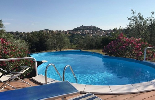 Montepulciano Villa | Beautiful private villa with WIFI, private pool, TV, patio, pets allowed and panoramic view